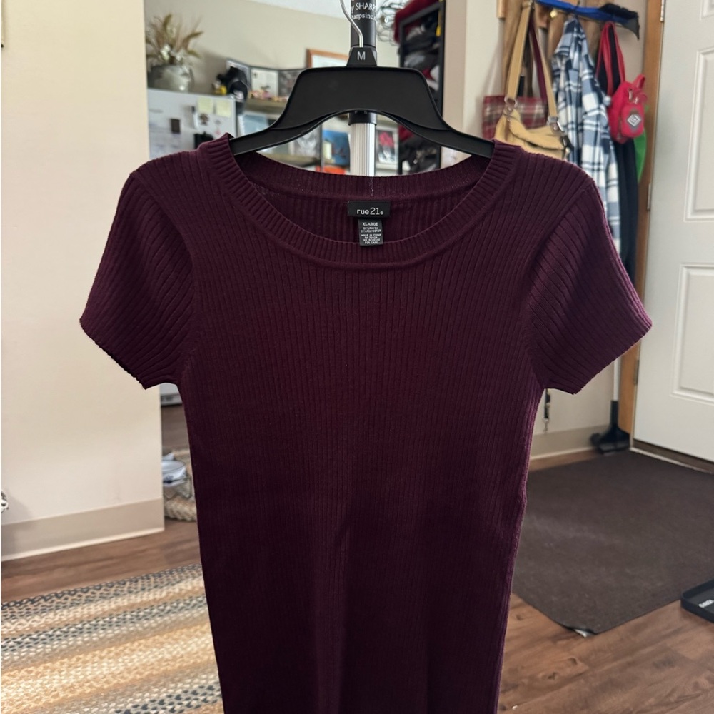 Rue21 Dark Purple Ribbed Short Sleeve Tee